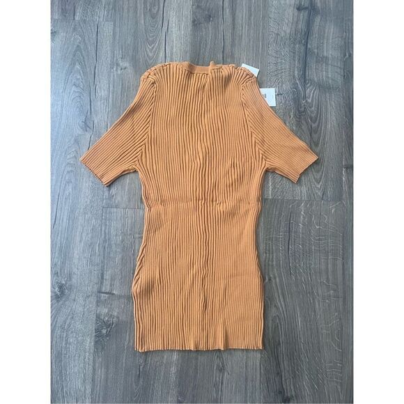 universal standart short sleave ribbed sweater 1569-674 Size Large - Picture 2 of 5